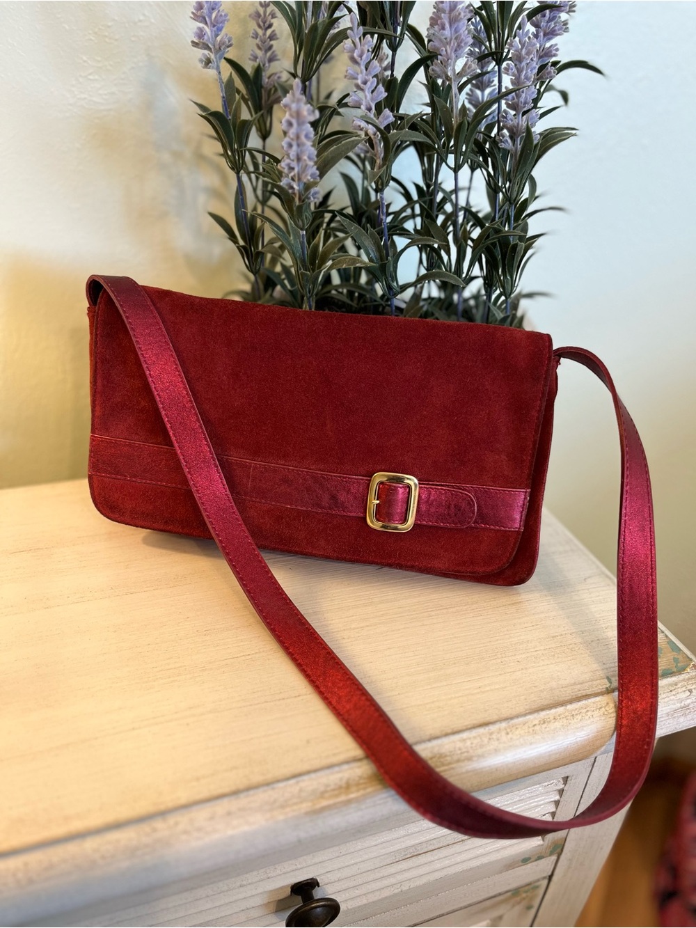 Hollywould Red Suede Vintage Shoulder Bag